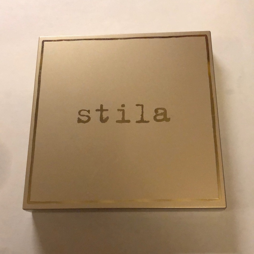Stila Eyeshadow palette Spirit